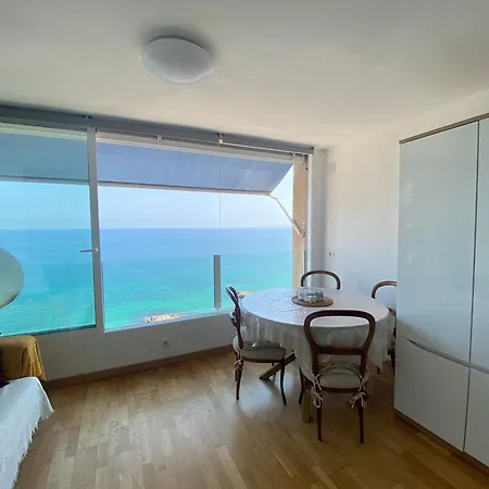 Vistas Al Mar Y Relax Apartment